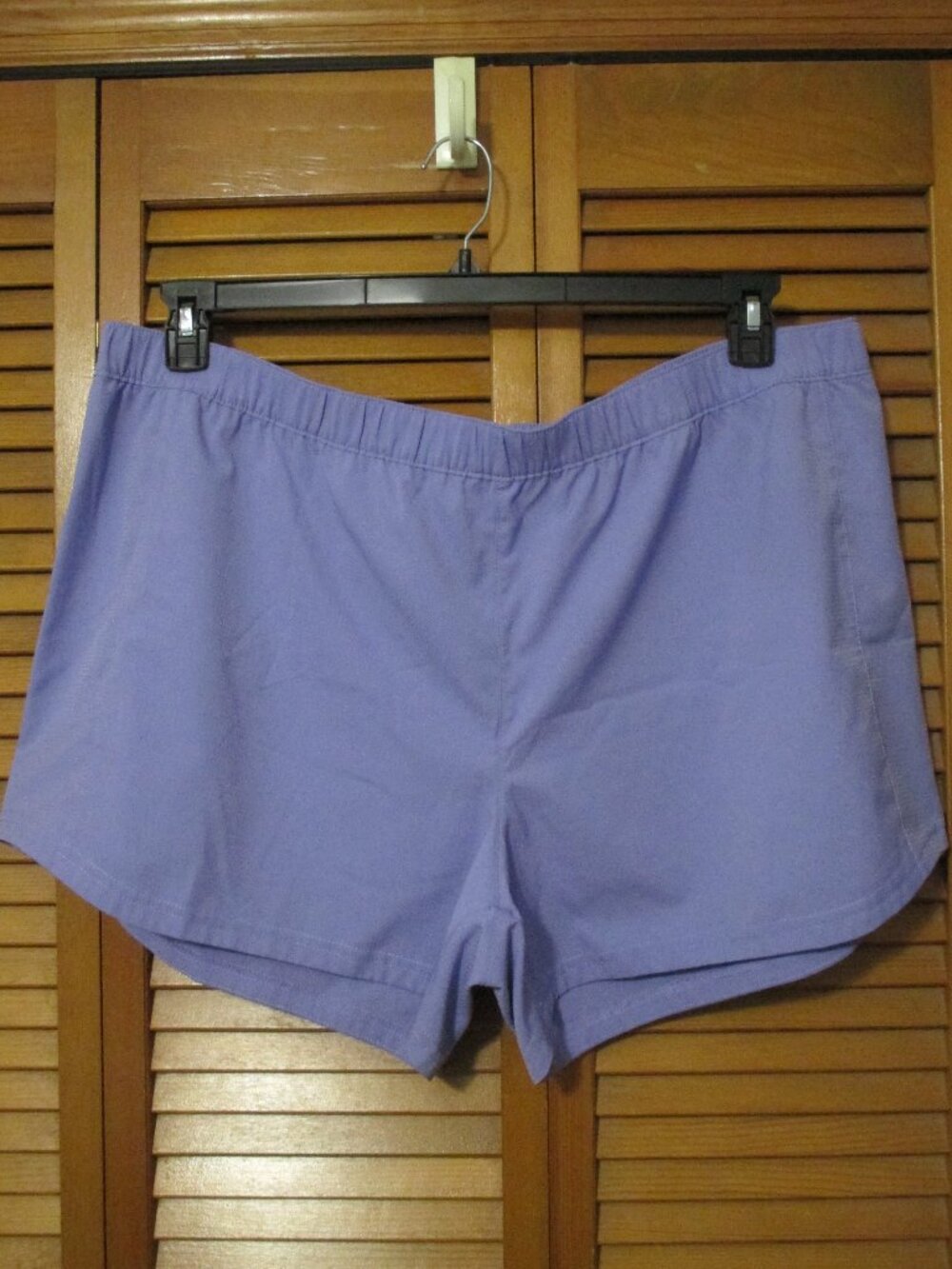 Columbia shorts Lavender PFG sun blocking, quick drying sport shorts size XXL